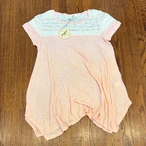 ✨ Hayden Pink & Cream Lace Boho Top • Medium • NWT